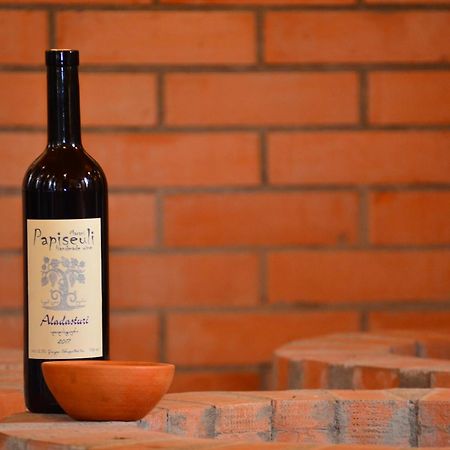 Family Hotel Lago & Wine Cellar 拉戈代希 外观 照片