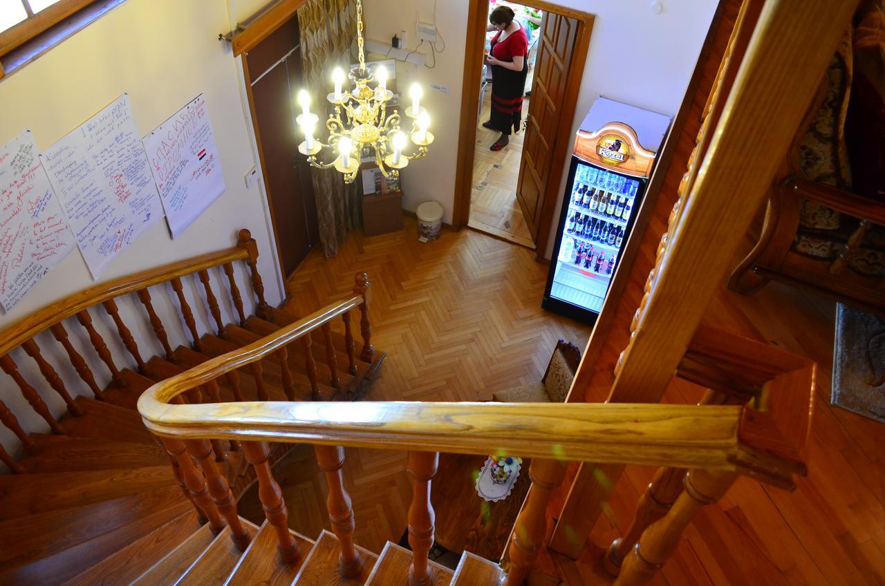 Family Hotel Lago & Wine Cellar 拉戈代希 外观 照片